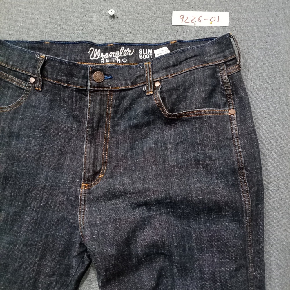 Wrangler Retro Slim Boot Men Dark Wash Denim Jeans 1077MWZDX 36x34